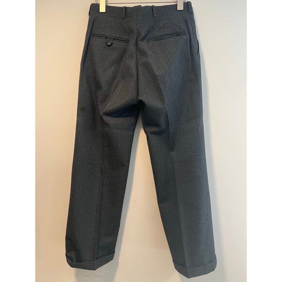 Vintage Saint Laurie Wool Suit Gray White Pinstripes Size 36 JP - Picture 14 of 15